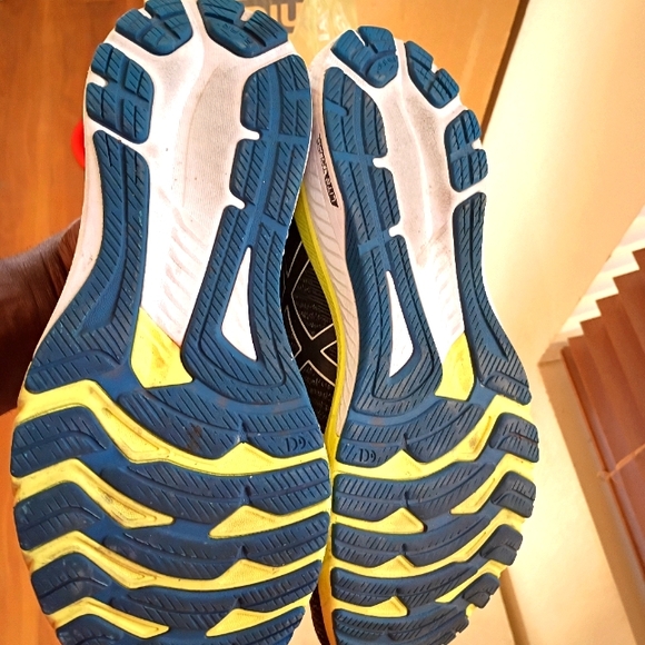 Asics - Picture 4 of 5